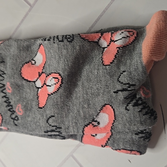 Disney Minnie Mouse Gray and Pink Casual Socks - Picture 2 of 2